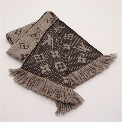 lv winter scarves